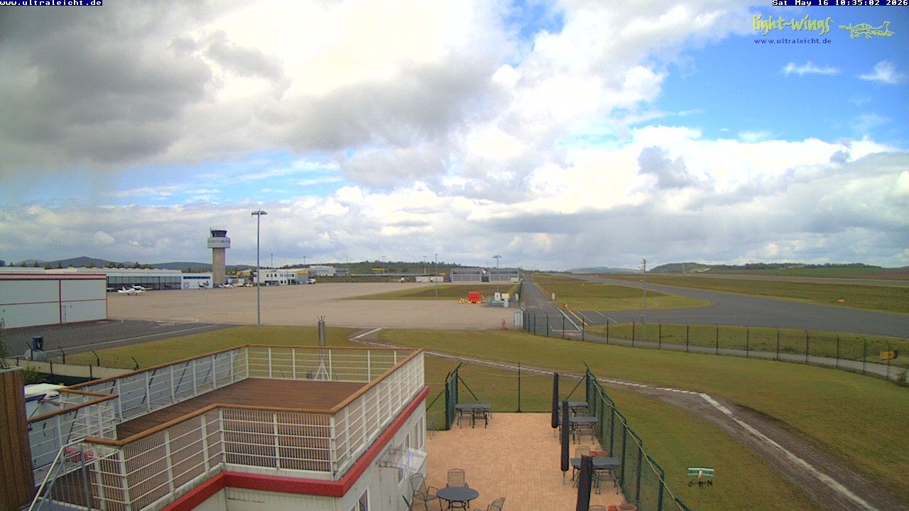 Archived image Webcam Airfield Kassel
