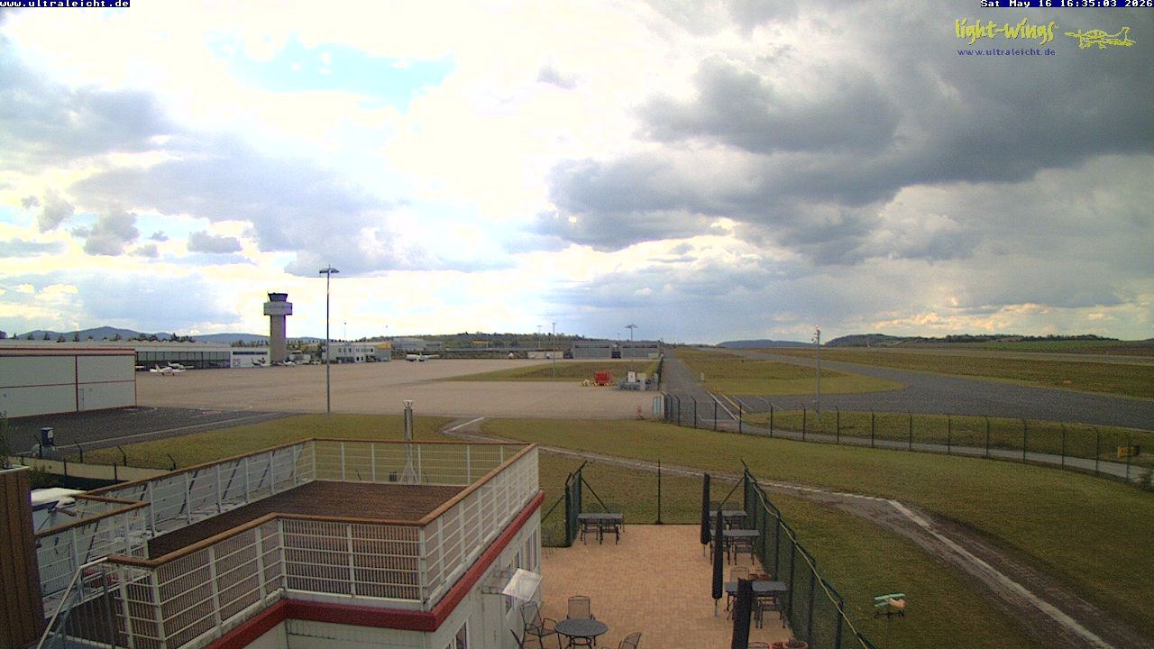 Archived image Webcam Airfield Kassel