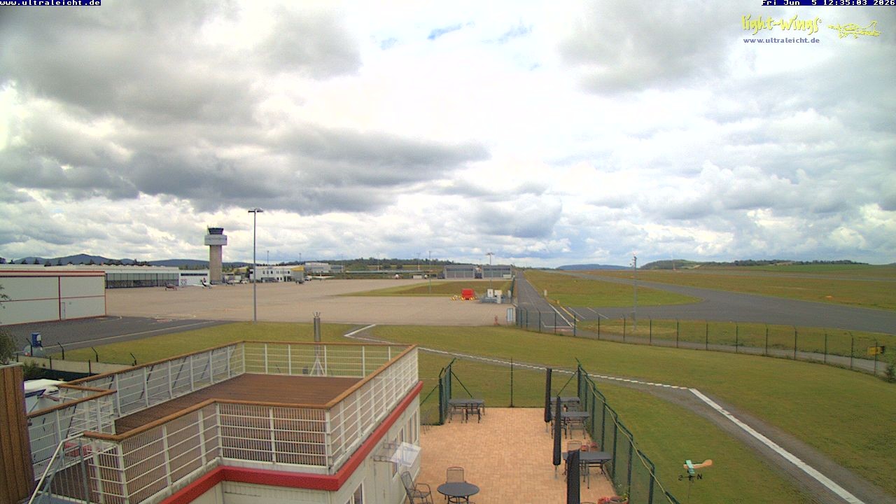 Archived image Webcam Airfield Kassel