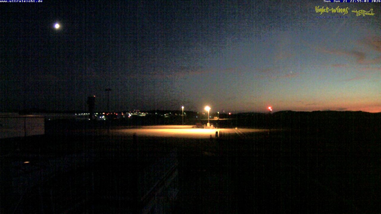 Archived image Webcam Airfield Kassel