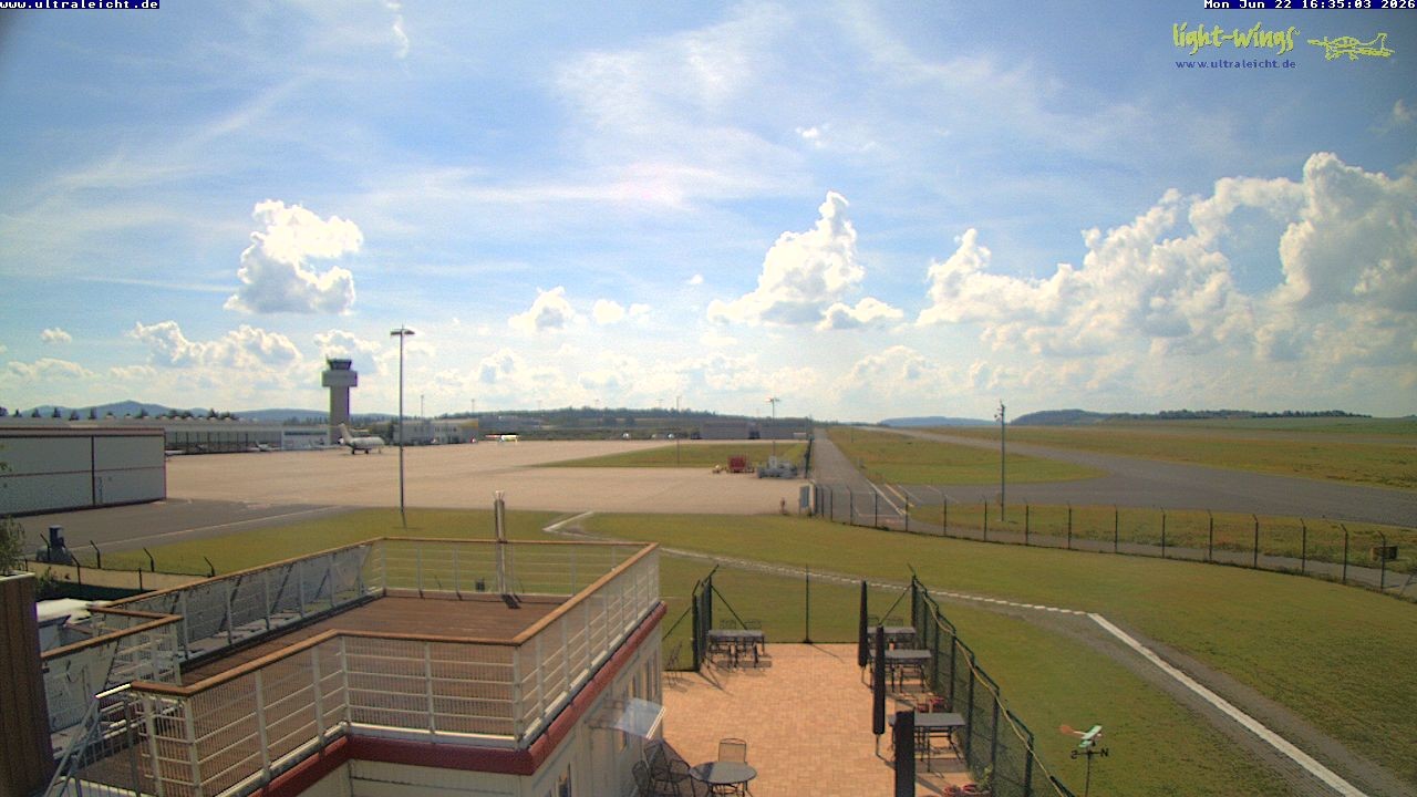 Archived image Webcam Airfield Kassel