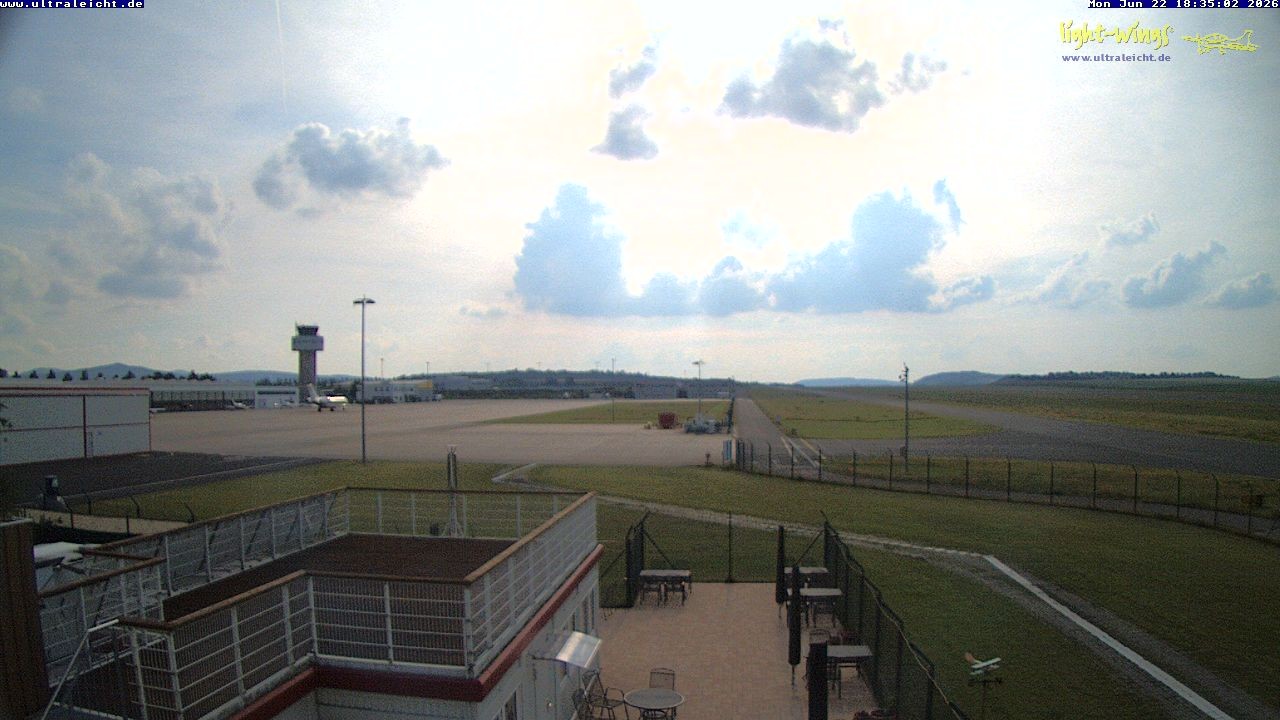 Archived image Webcam Airfield Kassel