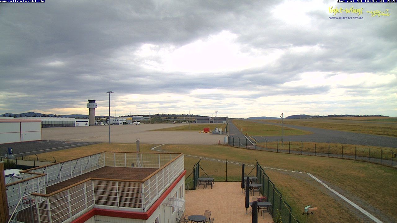 Archived image Webcam Airfield Kassel