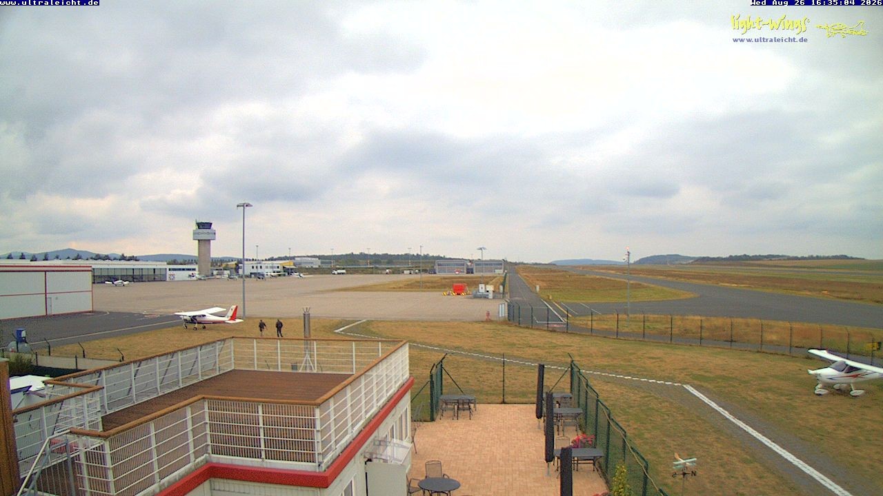 Archived image Webcam Airfield Kassel
