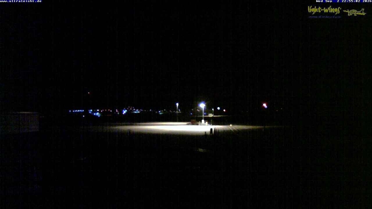 Archived image Webcam Airfield Kassel