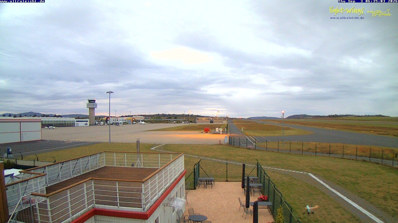 Archived image Webcam Airfield Kassel