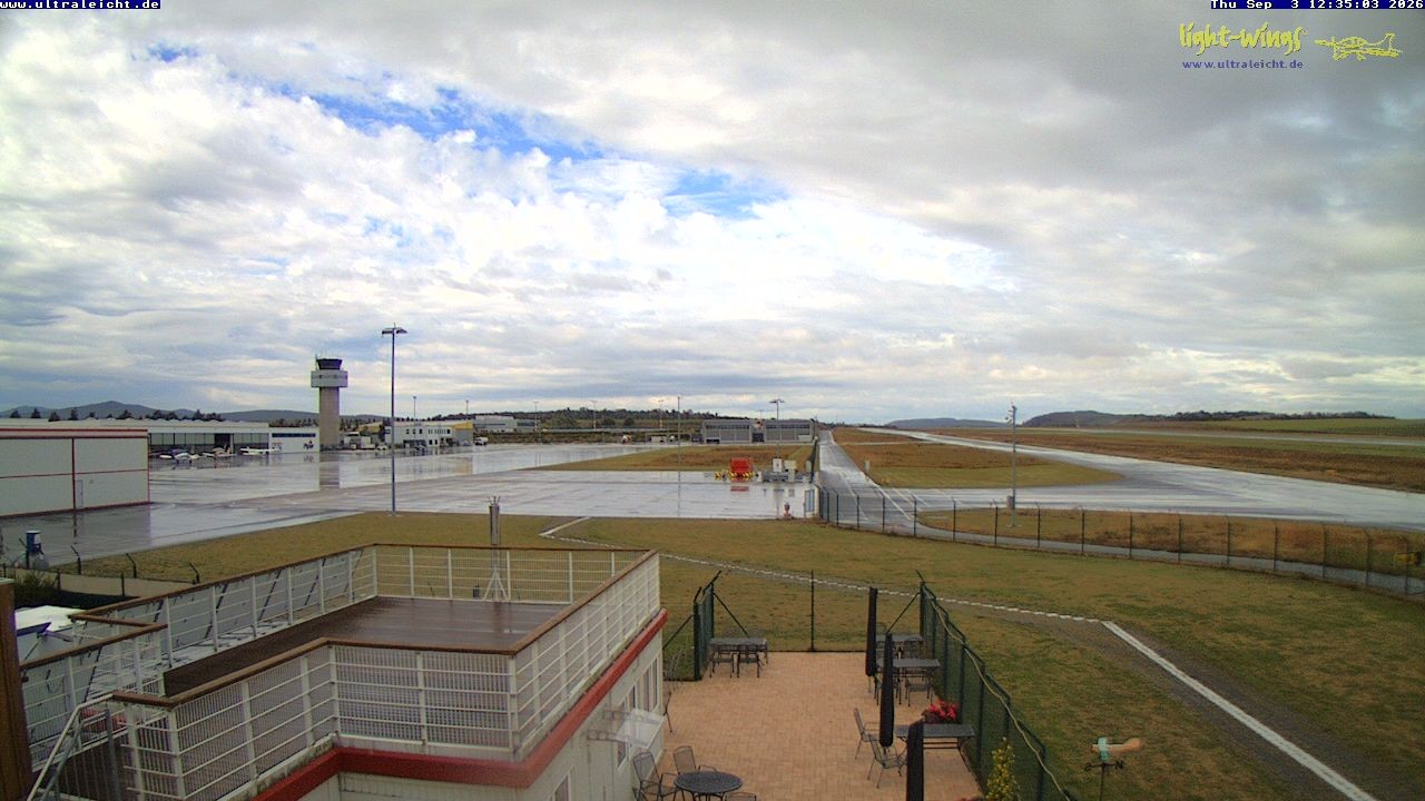 Archived image Webcam Airfield Kassel