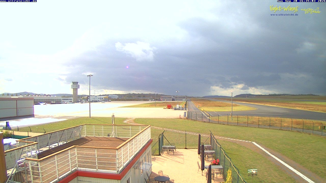 Archived image Webcam Airfield Kassel