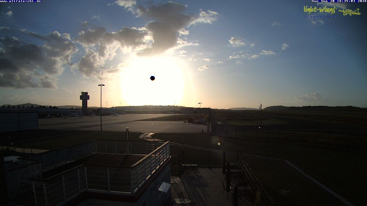 Archived image Webcam Airfield Kassel