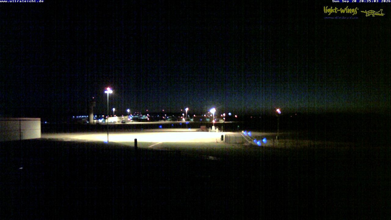 Archived image Webcam Airfield Kassel