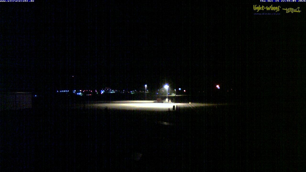 Archived image Webcam Airfield Kassel