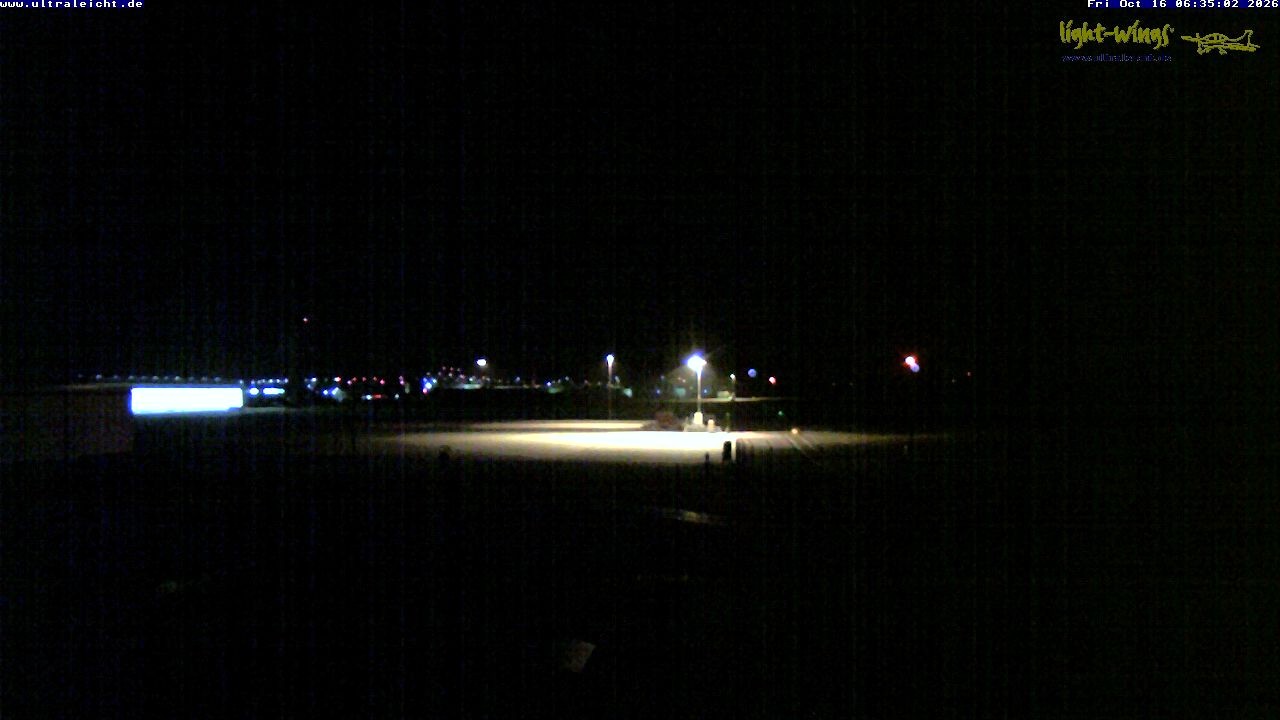 Archived image Webcam Airfield Kassel