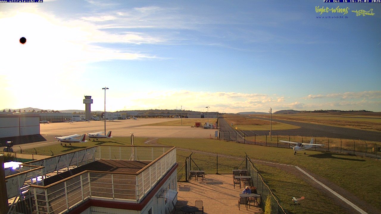 Archived image Webcam Airfield Kassel