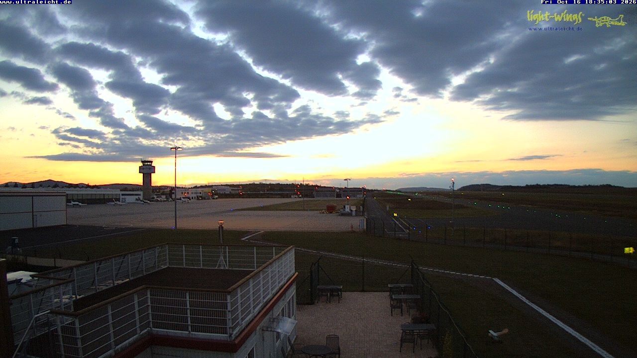 Archived image Webcam Airfield Kassel