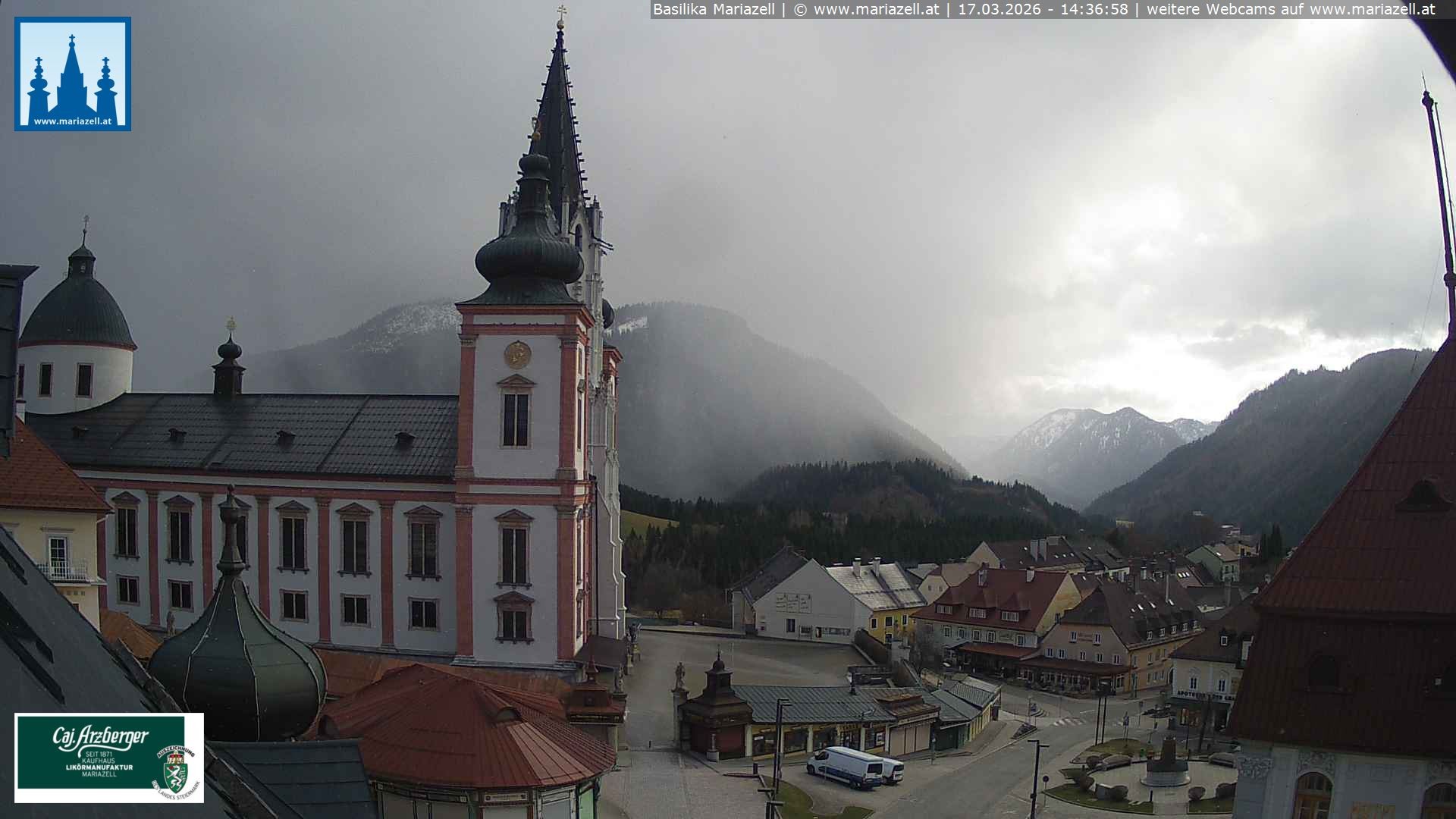 Archiv Foto Webcam Mariazell - Blick auf die Basilika