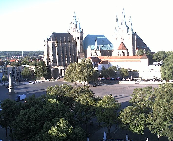Archived image Webcam Erfurt - Cathedral Square