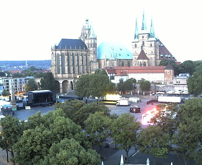Archived image Webcam Erfurt - Cathedral Square