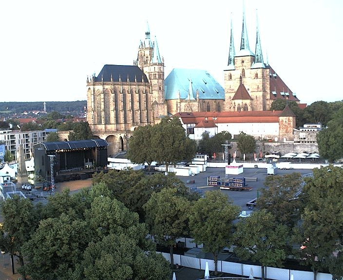 Archived image Webcam Erfurt - Cathedral Square