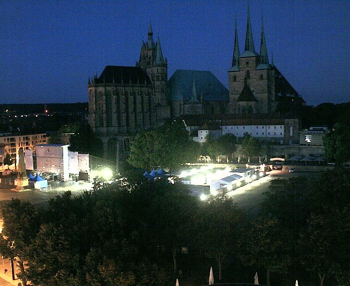 Archived image Webcam Erfurt - Cathedral Square