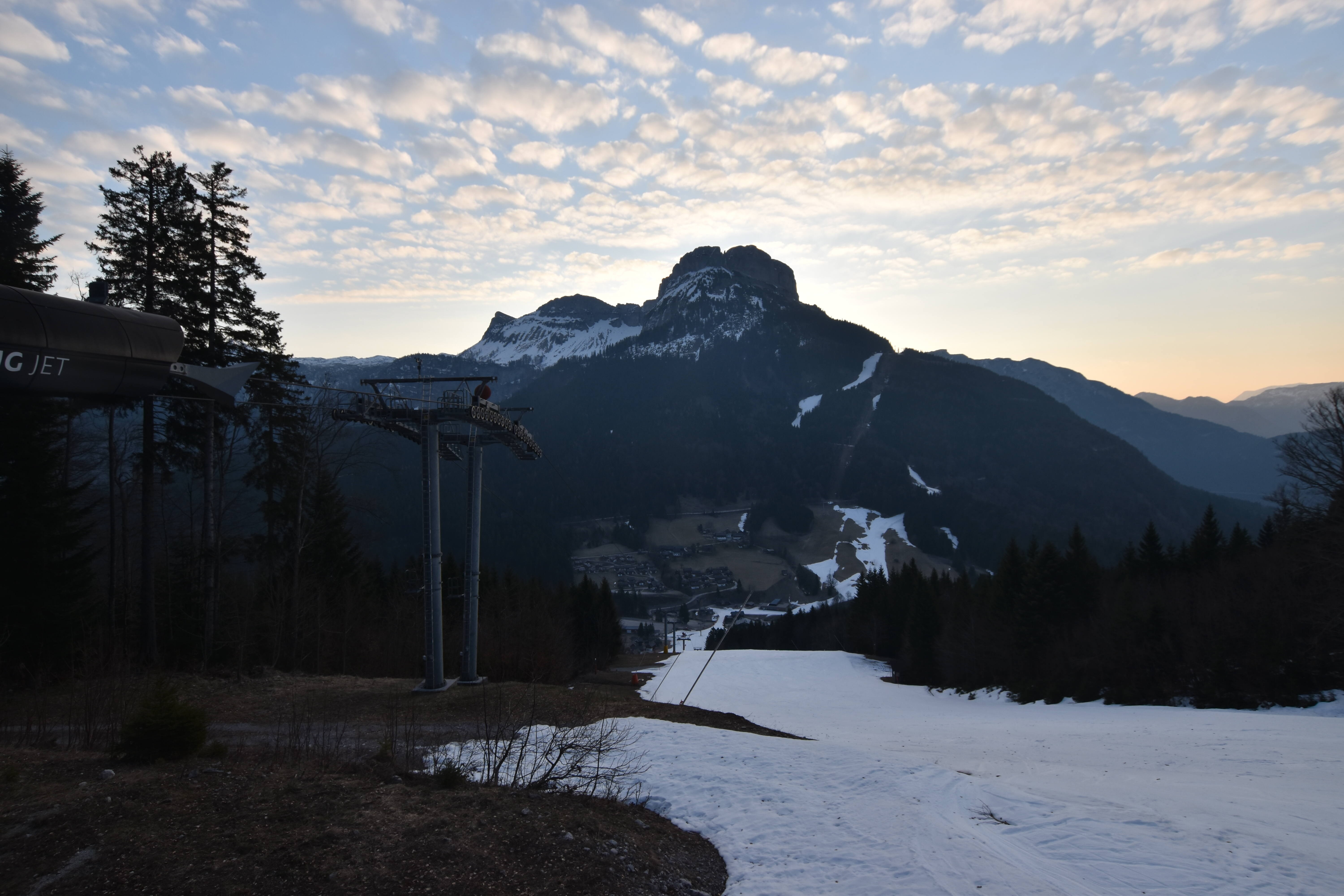 Archived image Webcam Sandling Chair Lift