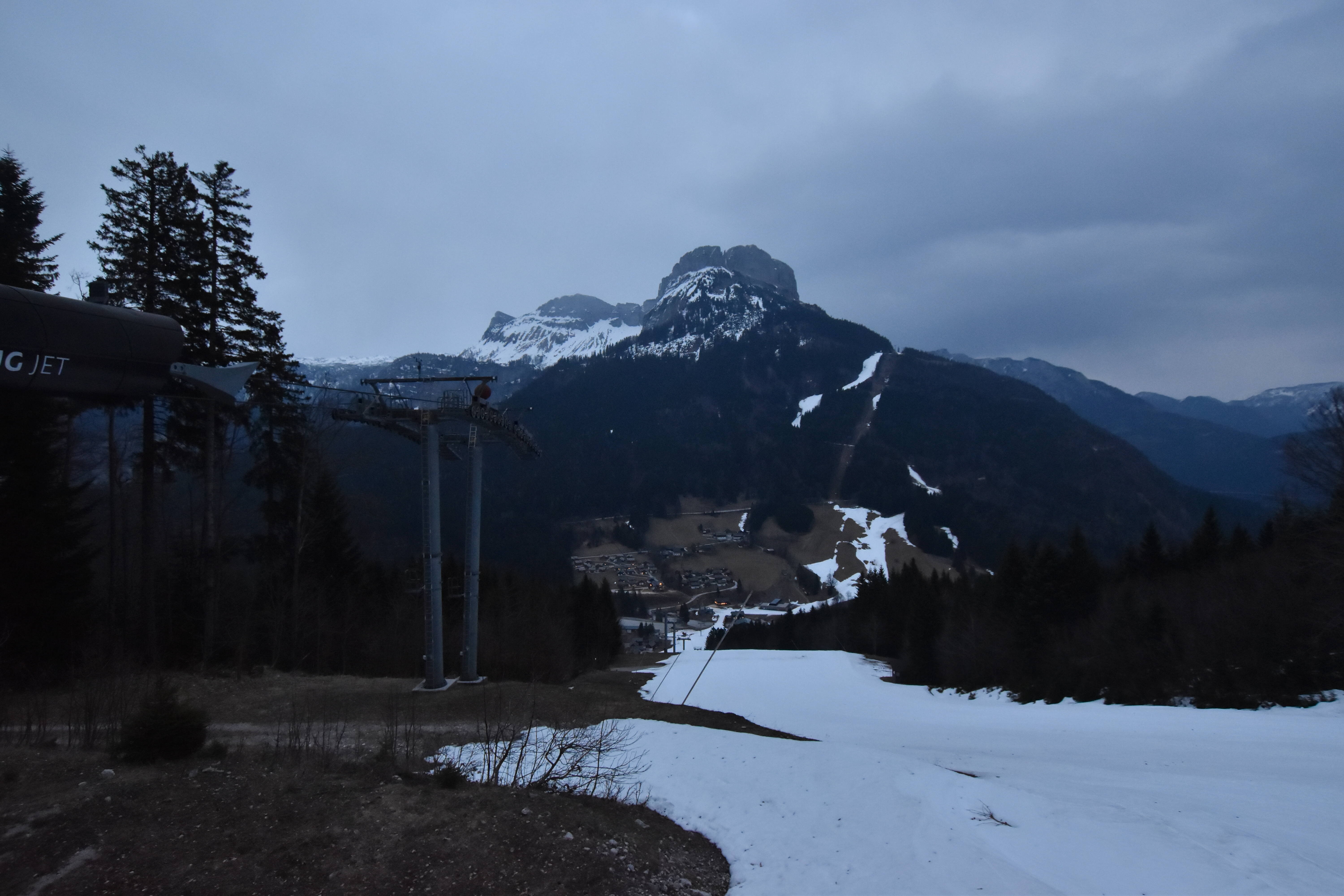 Archived image Webcam Sandling Chair Lift