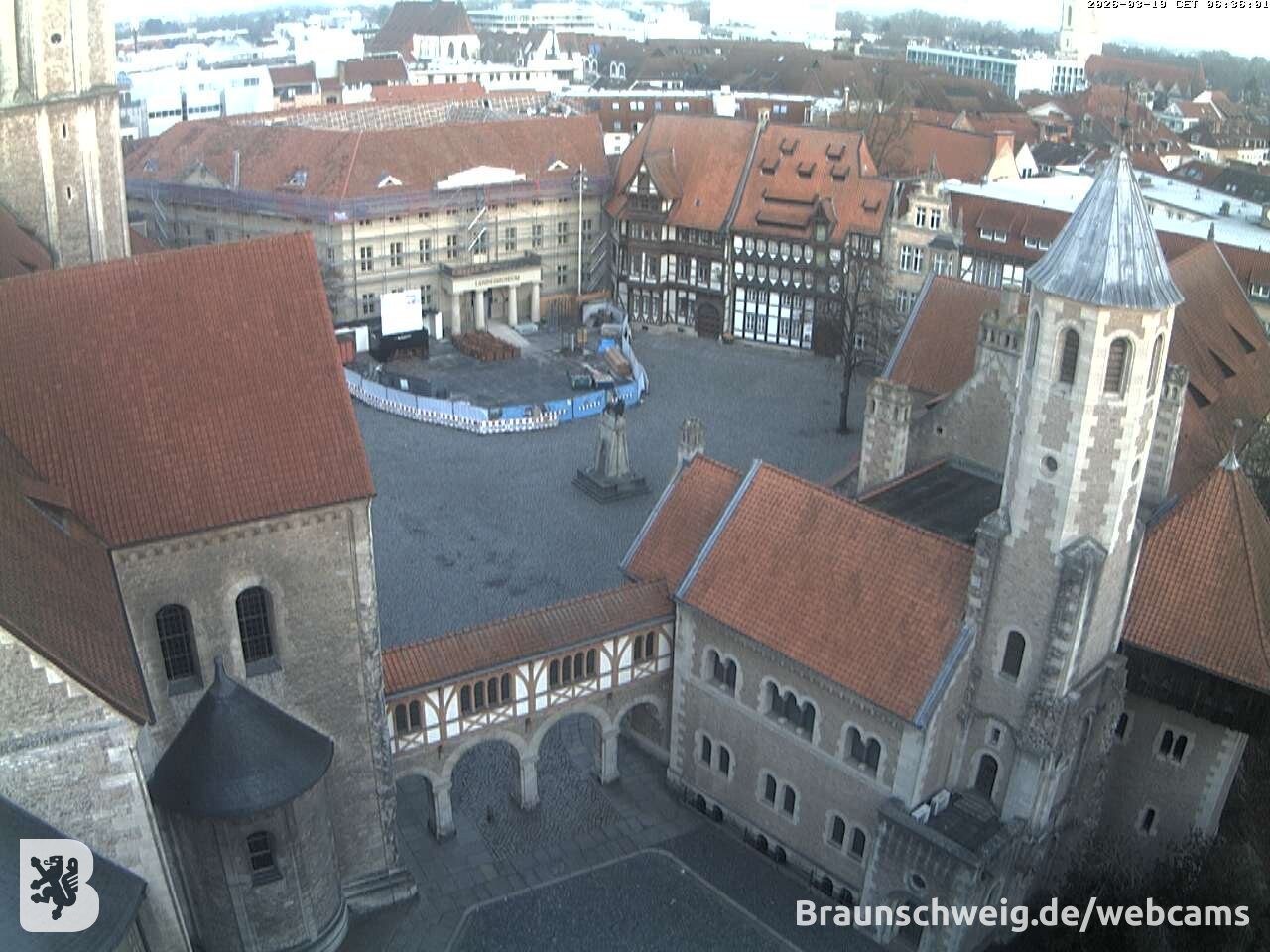 Archived image Webcam Braunschweig - View to Castle Square