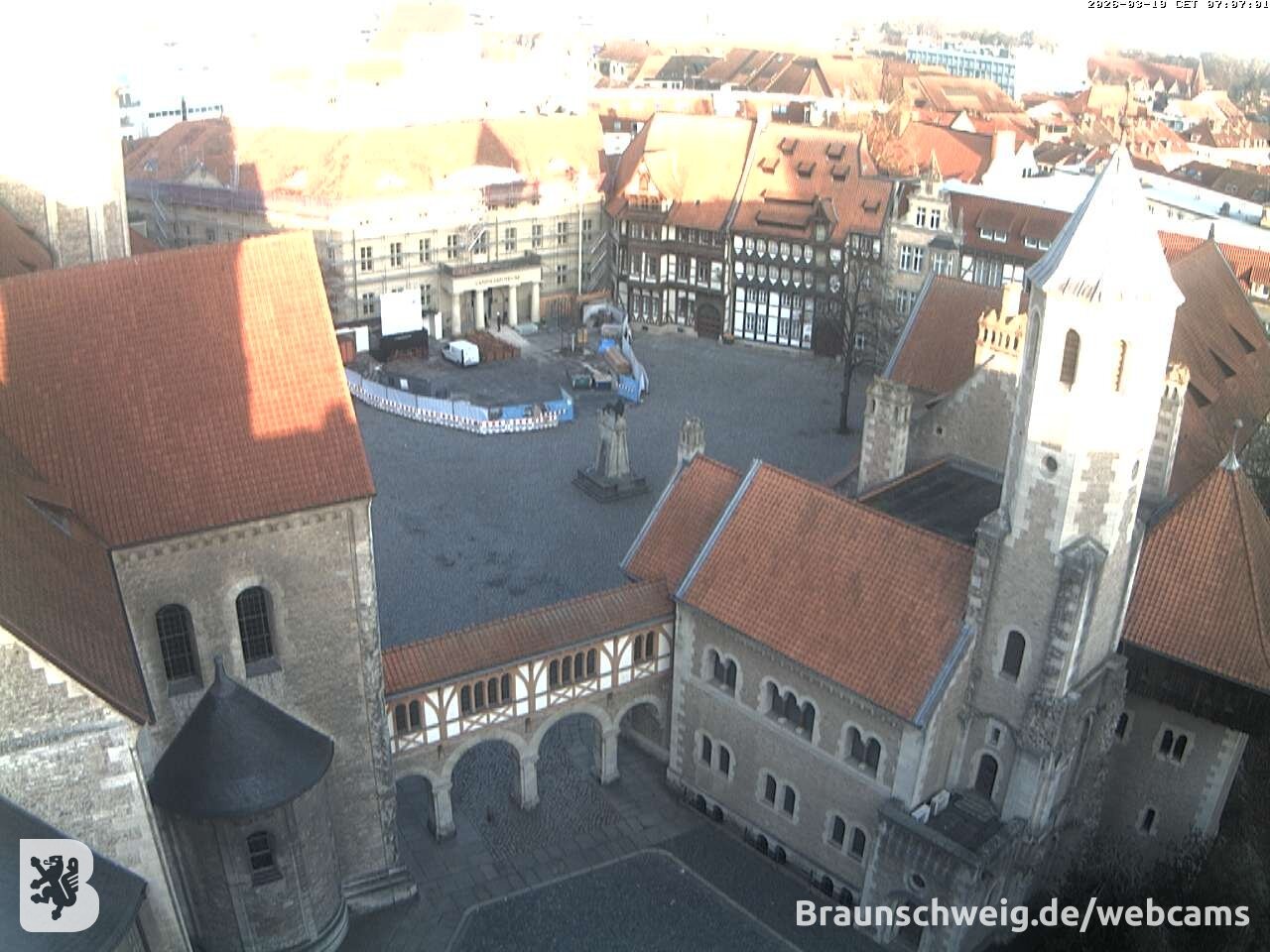 Archived image Webcam Braunschweig - View to Castle Square