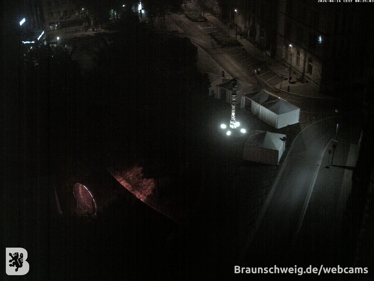 Archiv Foto Webcam Blick vom Rathausturm in Braunschweig
