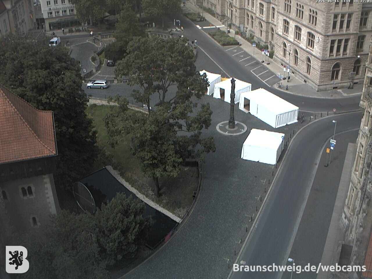 Archived image Webcam Town Hall Braunschweig
