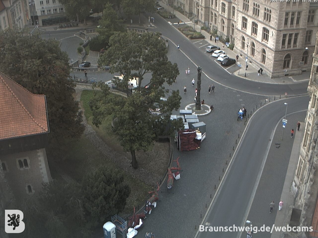 Archived image Webcam Town Hall Braunschweig