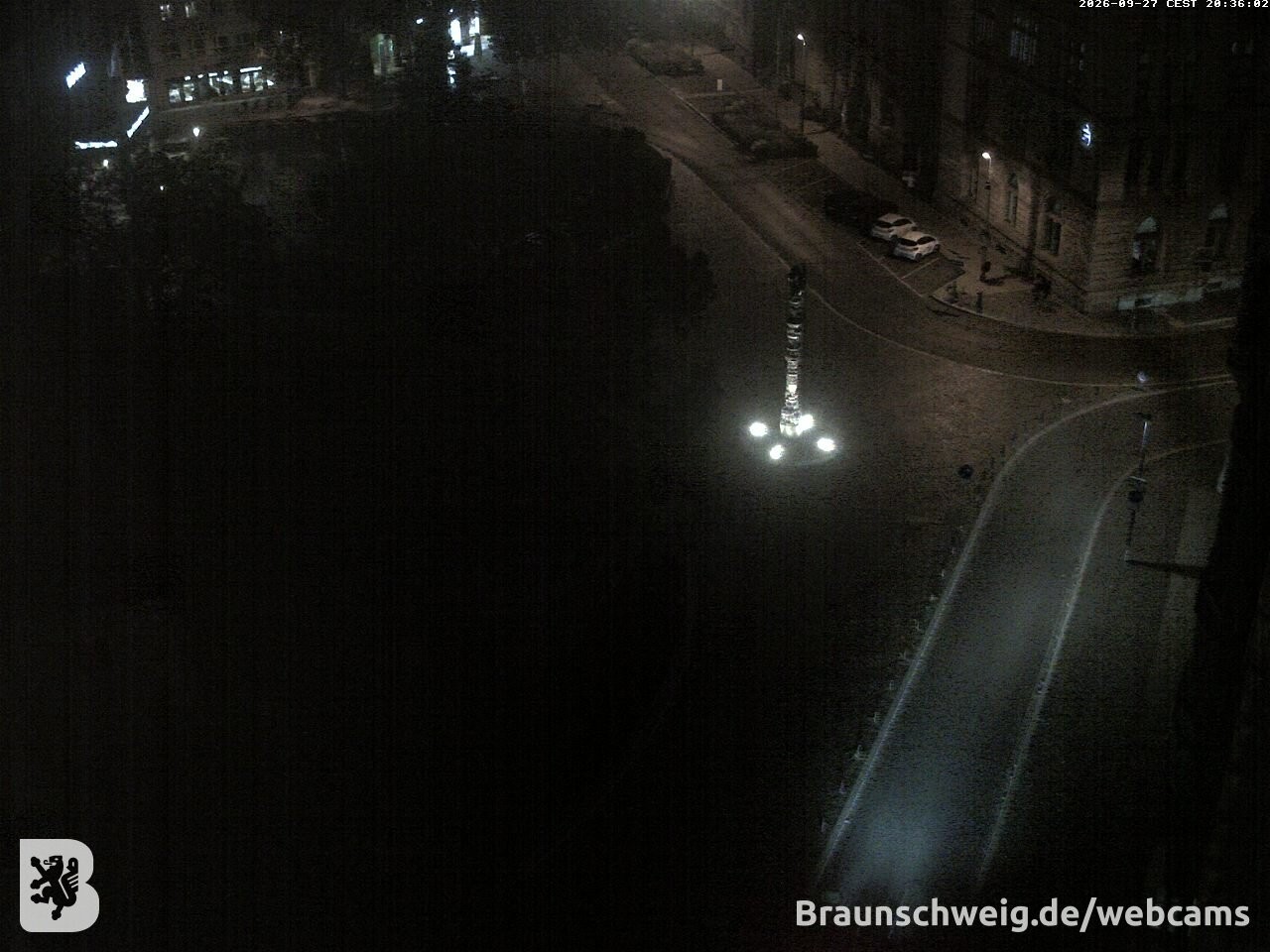 Archived image Webcam Town Hall Braunschweig