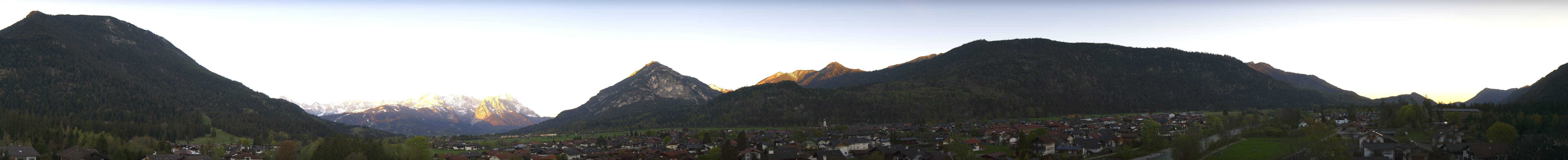 Archived image Webcam Farchant (Bavaria)