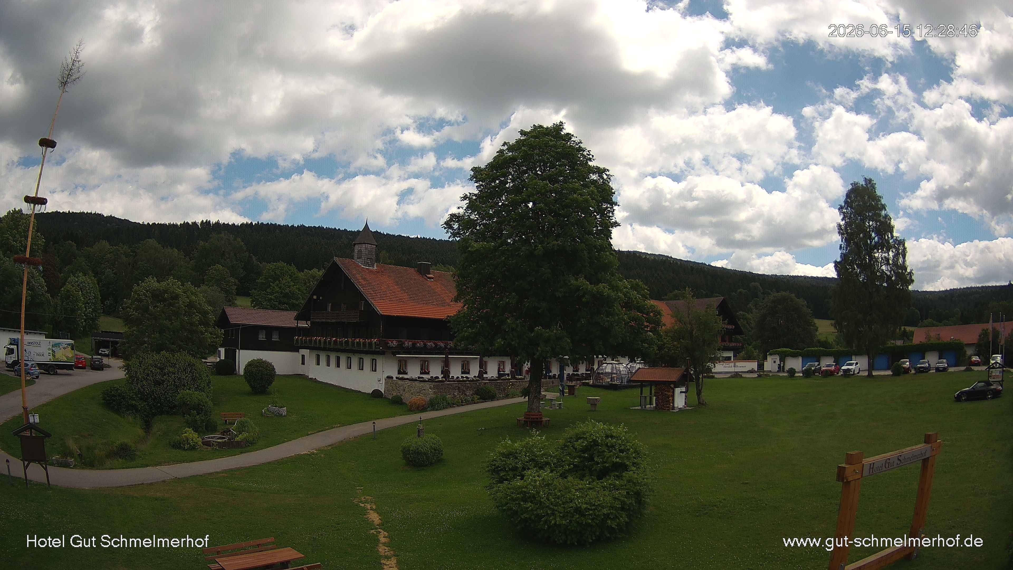 Archiv Foto Webcam  St. Englmar - Hotel Gut Schmelmerhof