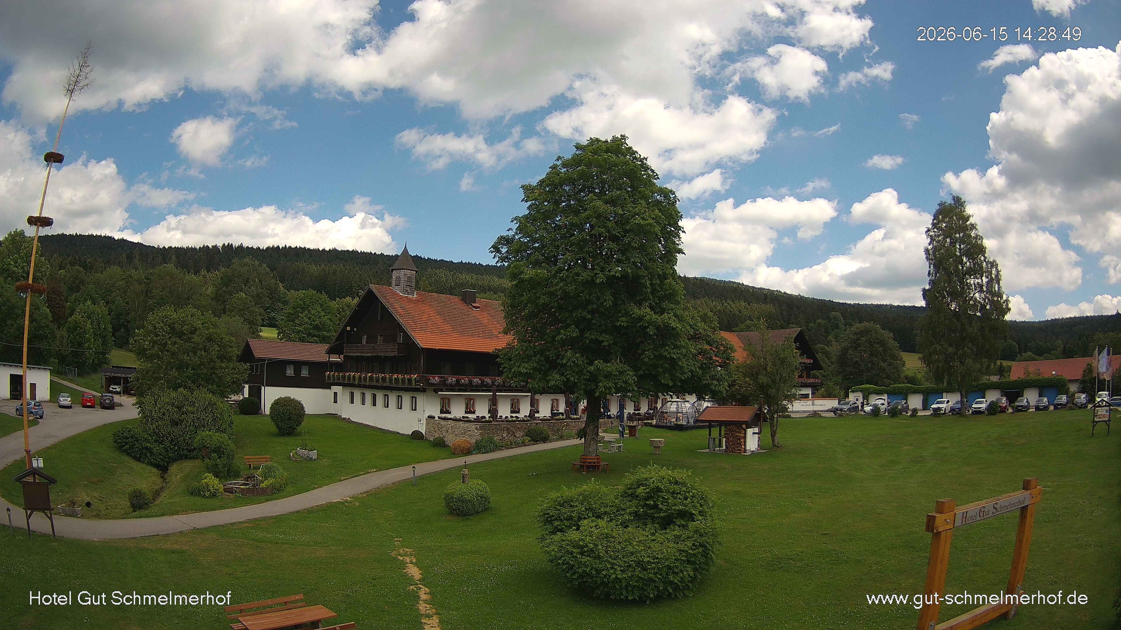 Archiv Foto Webcam  St. Englmar - Hotel Gut Schmelmerhof