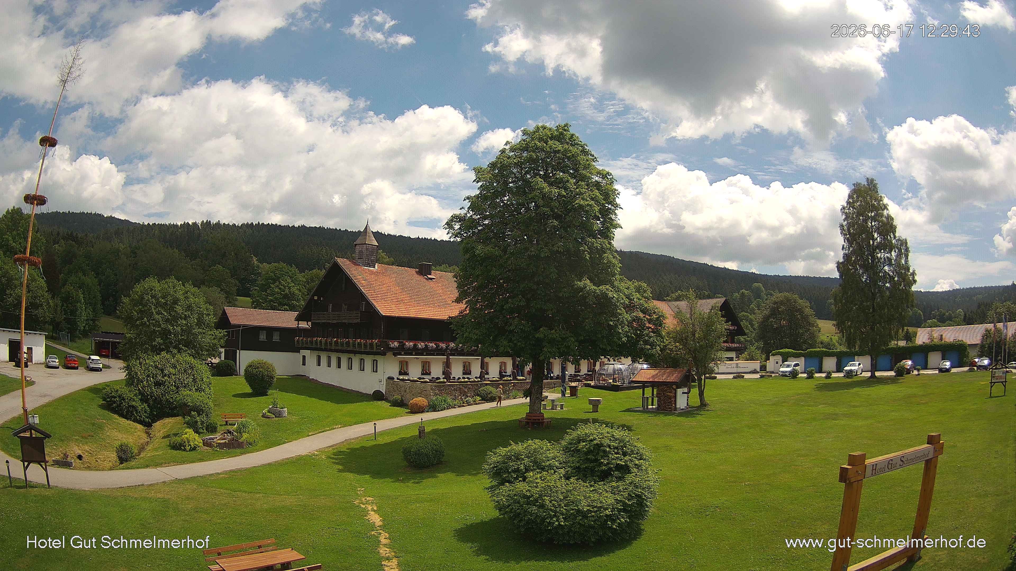 Archiv Foto Webcam  St. Englmar - Hotel Gut Schmelmerhof