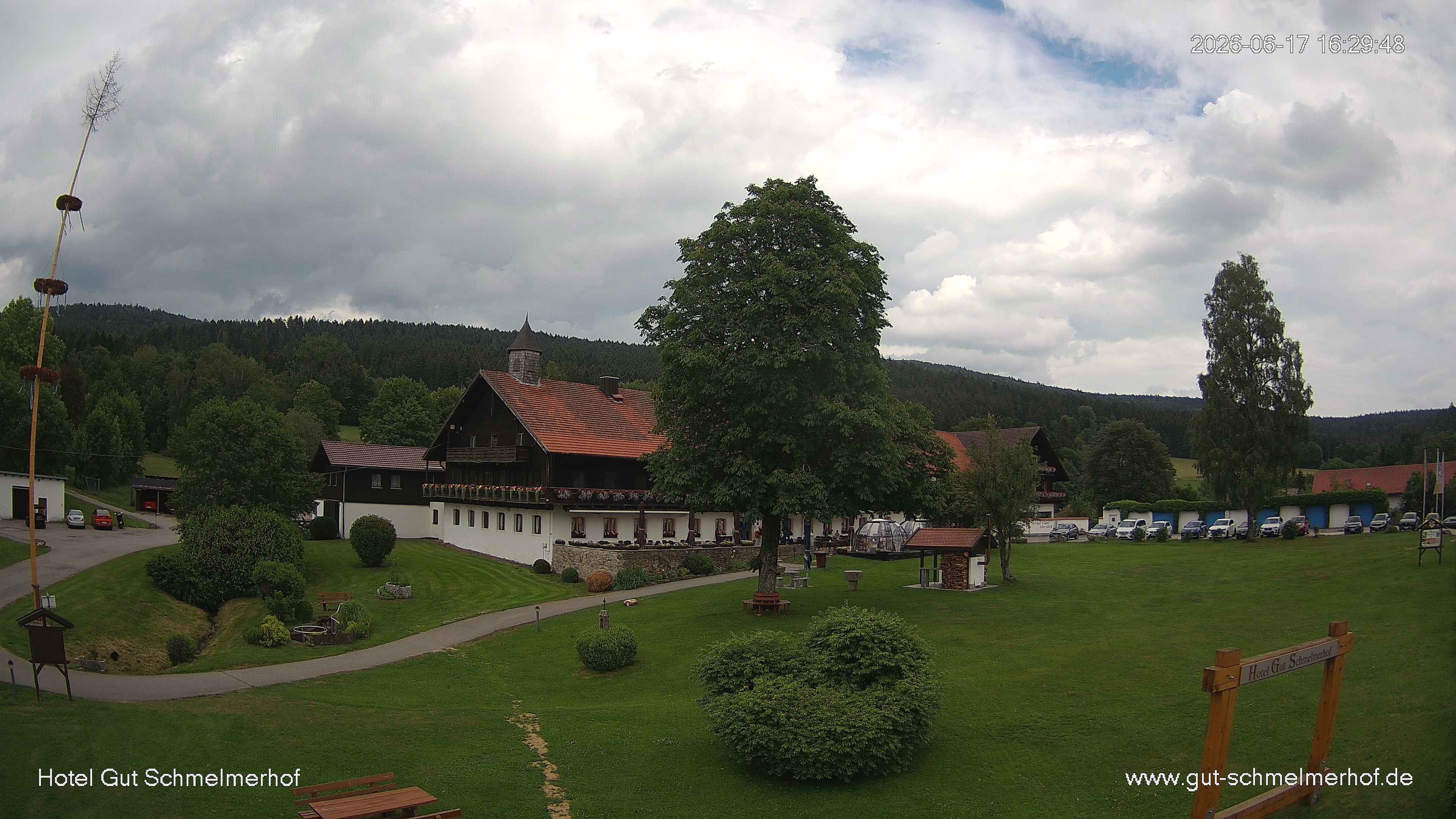 Archiv Foto Webcam  St. Englmar - Hotel Gut Schmelmerhof