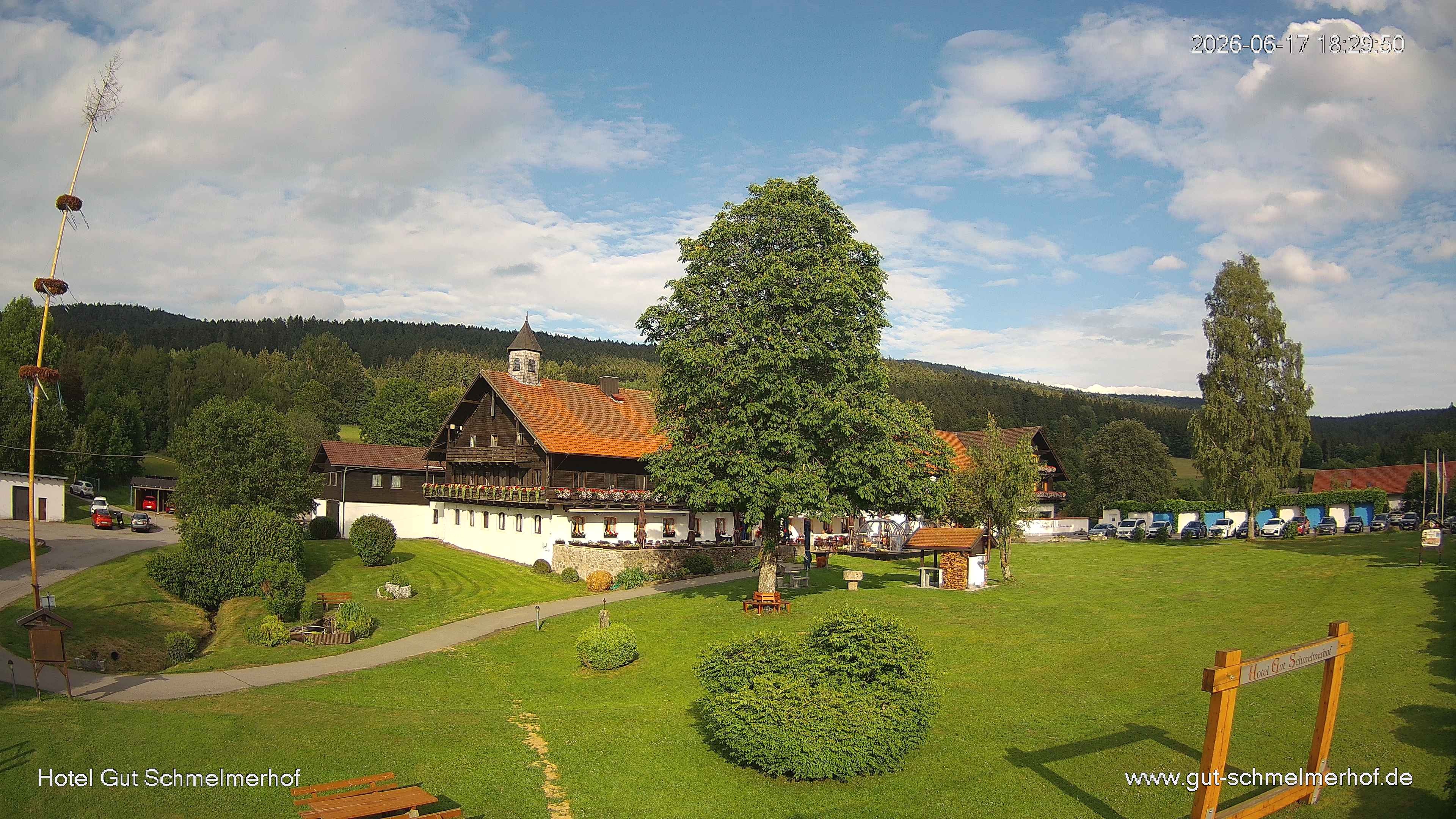 Archiv Foto Webcam  St. Englmar - Hotel Gut Schmelmerhof