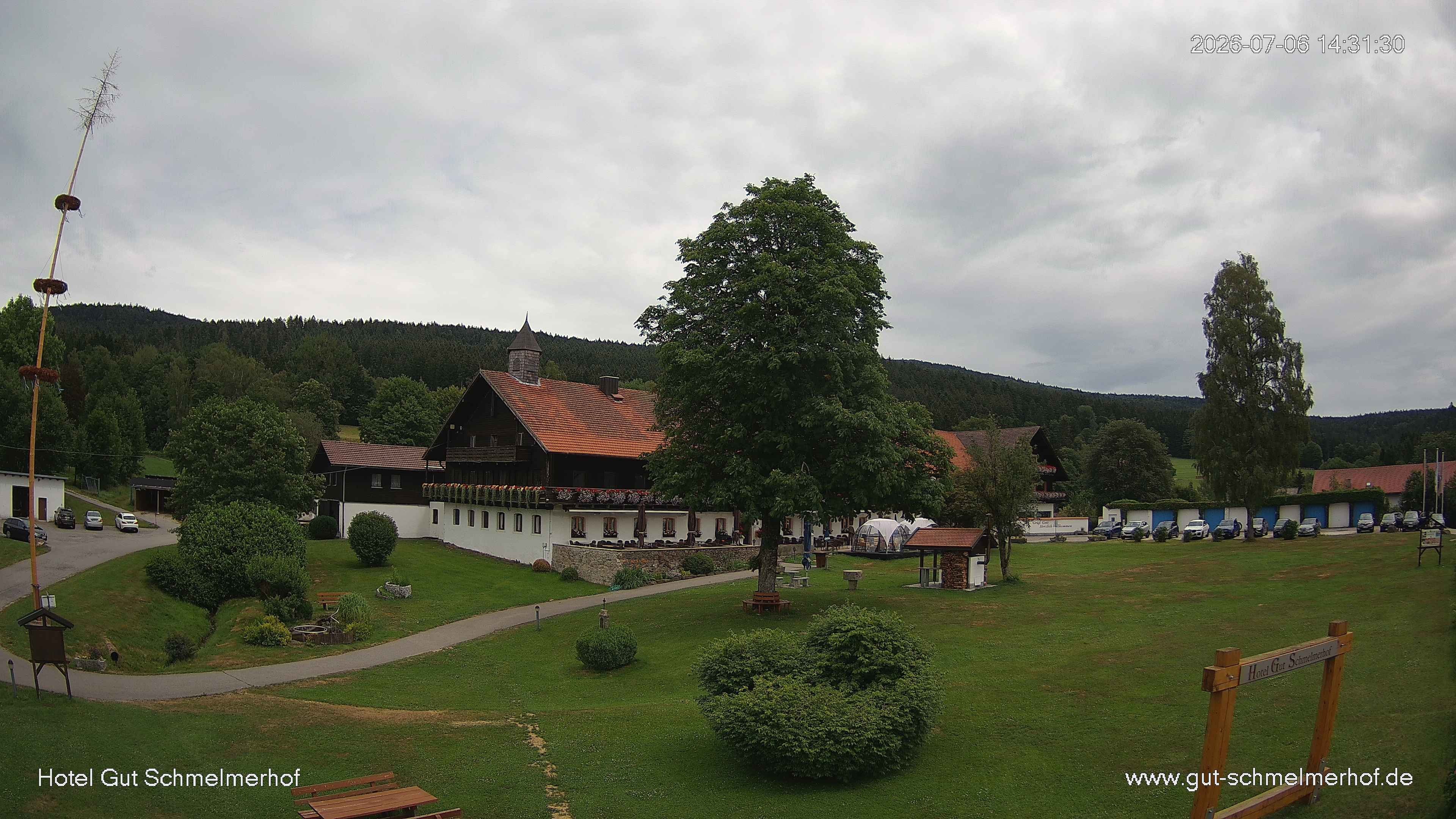 Archiv Foto Webcam  St. Englmar - Hotel Gut Schmelmerhof