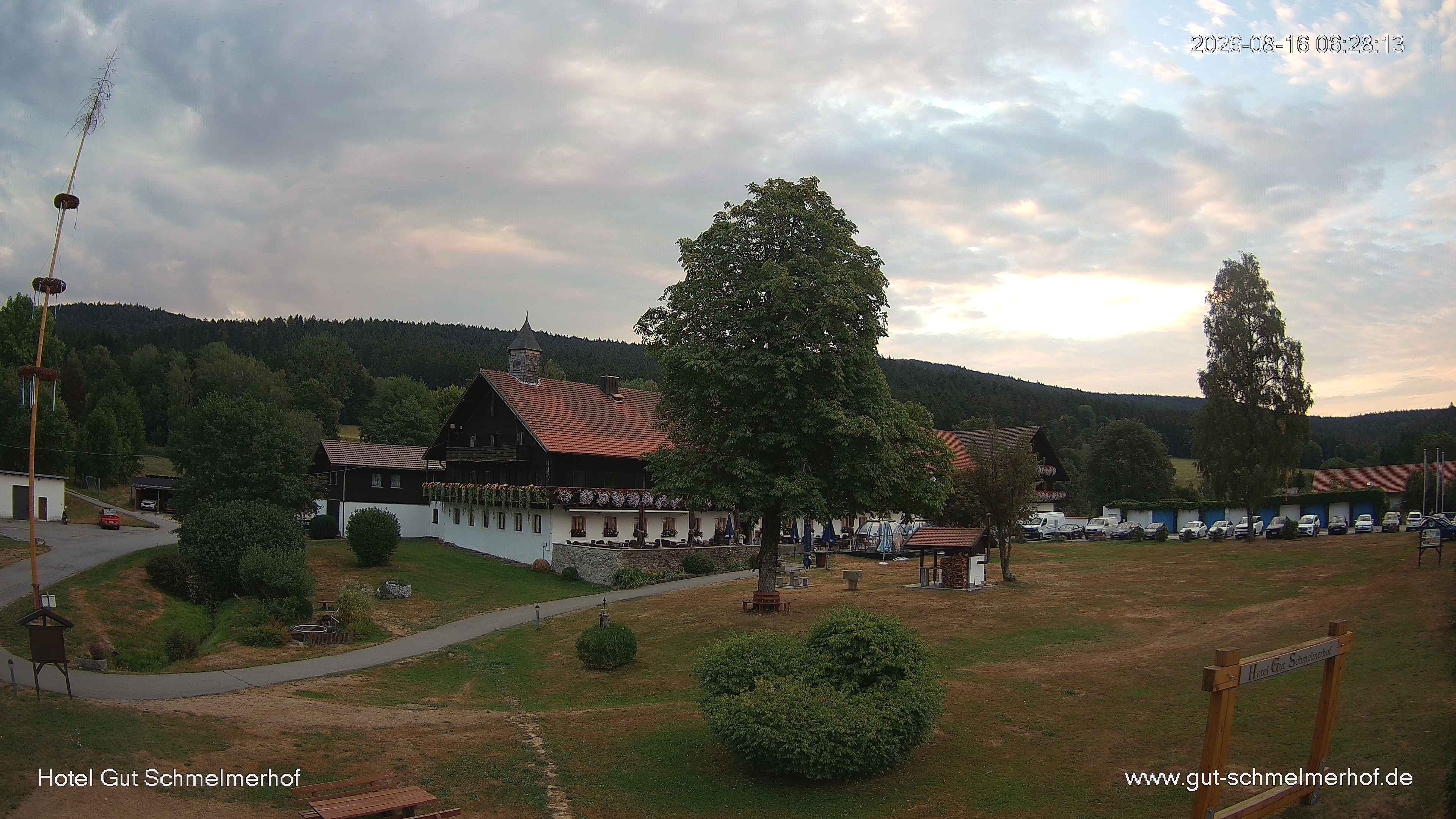 Archiv Foto Webcam  St. Englmar - Hotel Gut Schmelmerhof