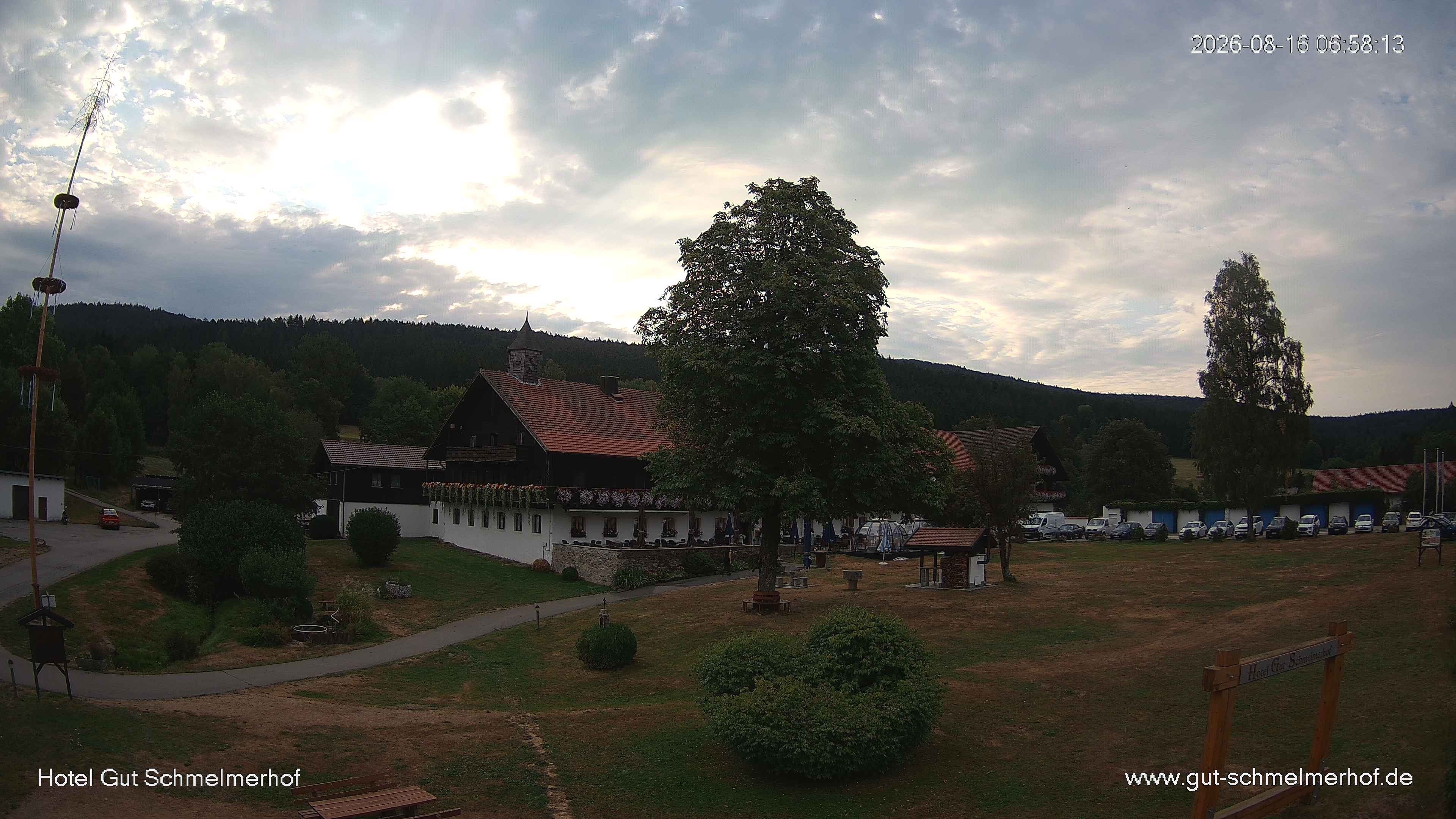 Archiv Foto Webcam  St. Englmar - Hotel Gut Schmelmerhof