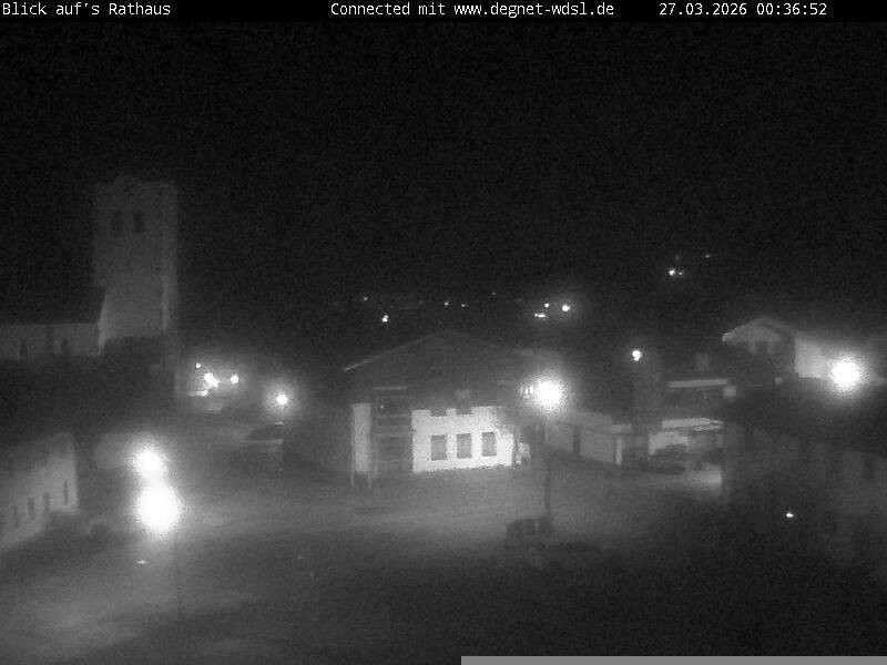 Archived image Webcam Hunderdorf - view towards church St. Nikolaus