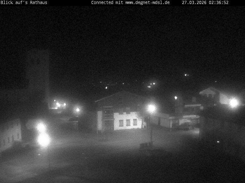 Archived image Webcam Hunderdorf - view towards church St. Nikolaus