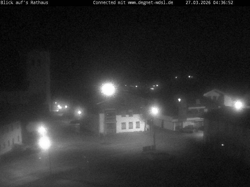 Archived image Webcam Hunderdorf - view towards church St. Nikolaus