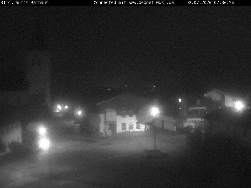 Archived image Webcam Hunderdorf - view towards church St. Nikolaus