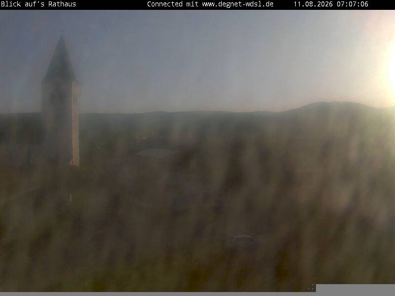 Archived image Webcam Hunderdorf - view towards church St. Nikolaus