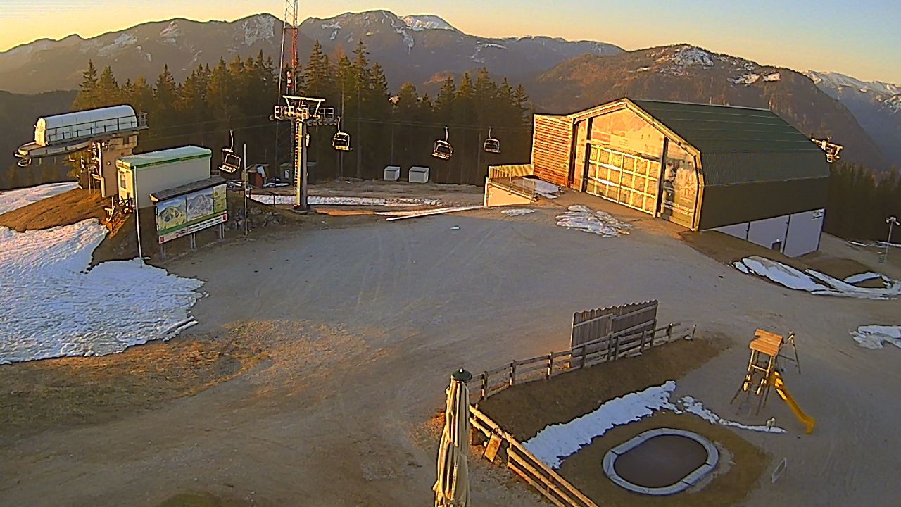 Archiv Foto Webcam Bürgeralpe Mariazell Bergstation