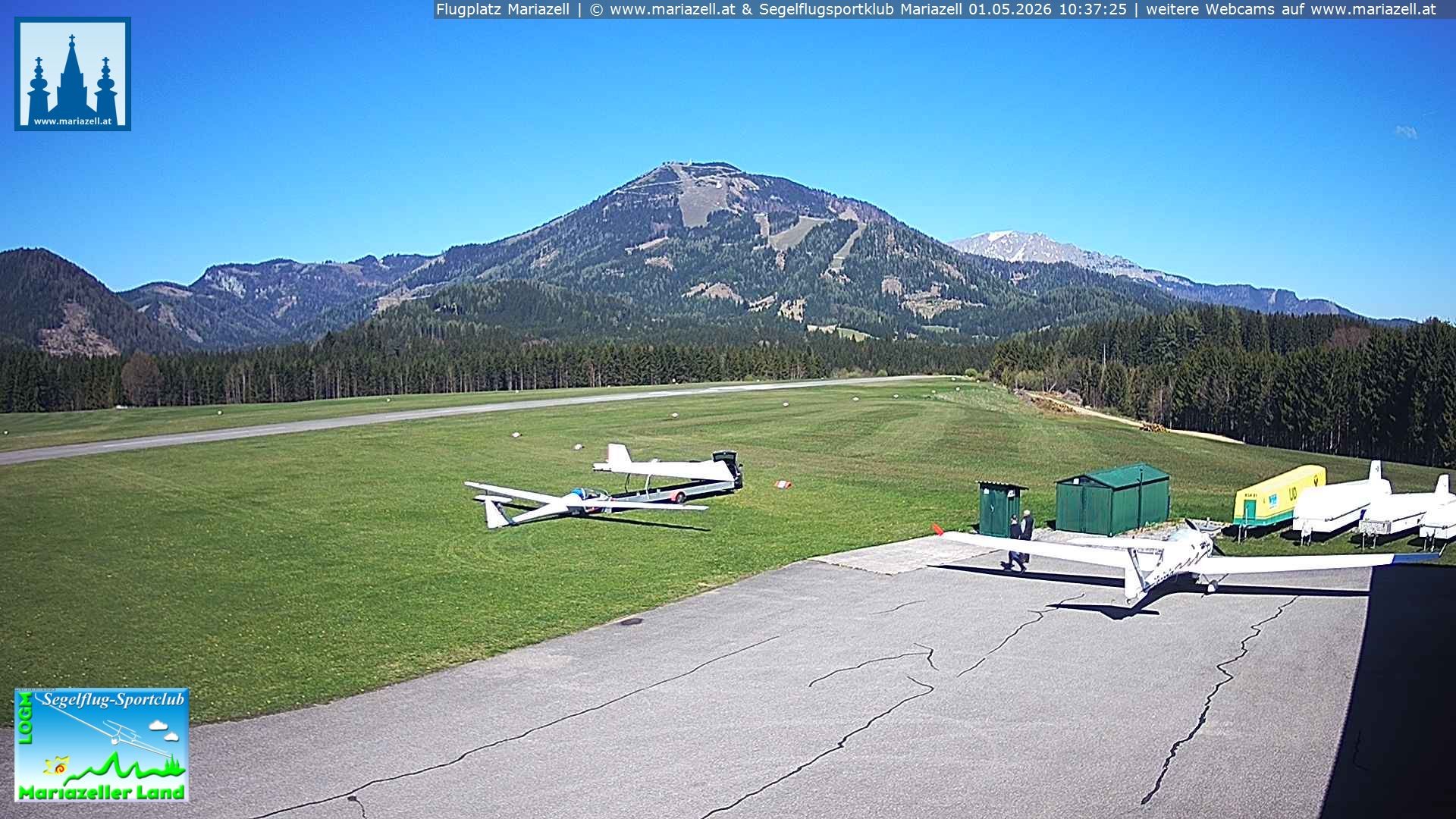 Archiv Foto Webcam Flugplatz Mariazell Blick Richtung Nordwesten