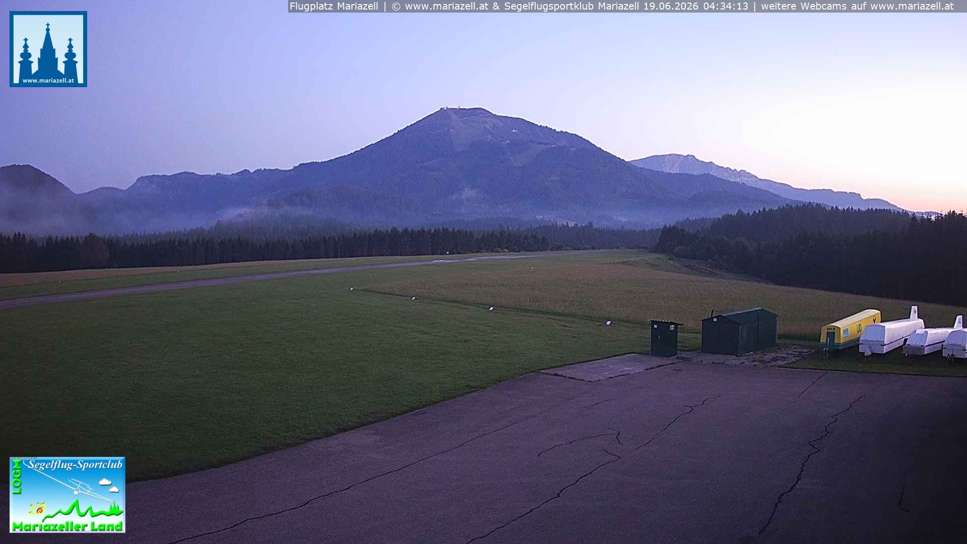 Archiv Foto Webcam Flugplatz Mariazell Blick Richtung Nordwesten