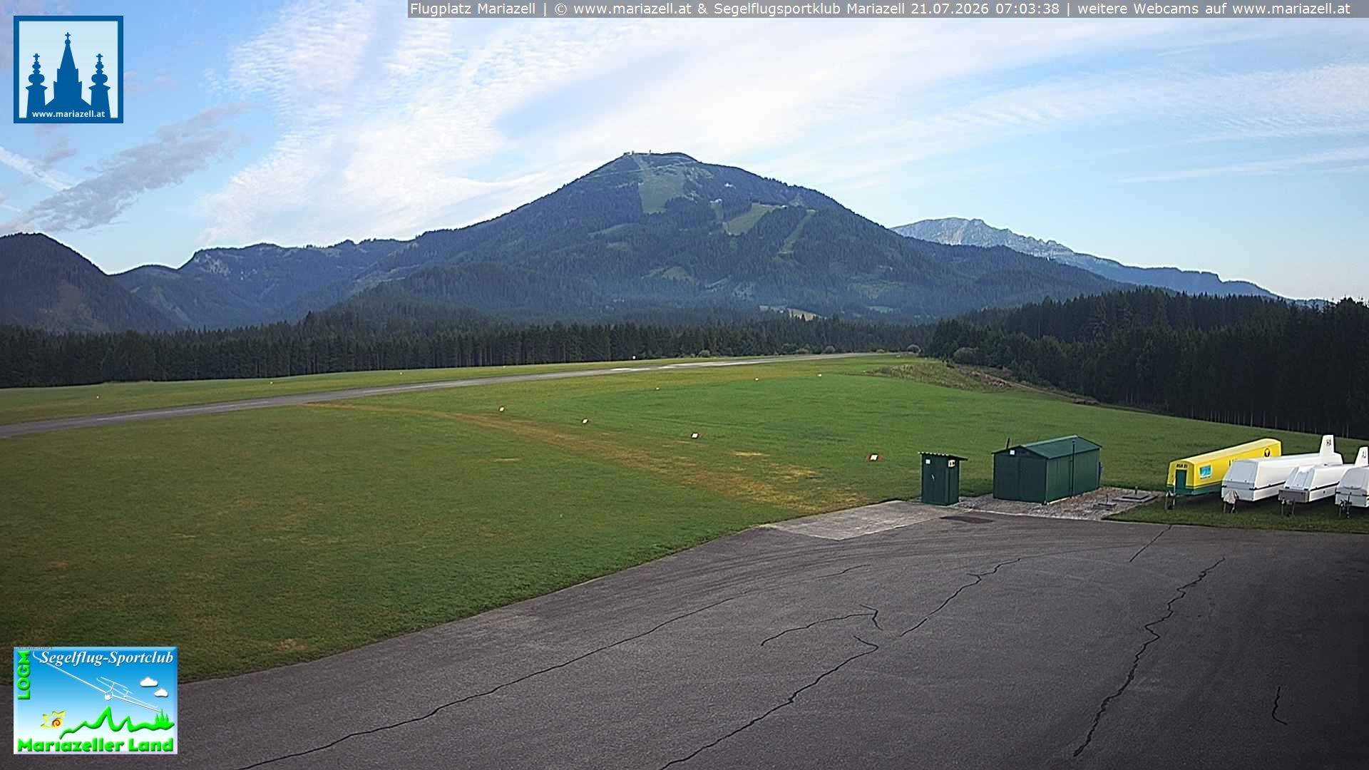 Archived image Webcam Airfield Mariazell - View to northwest