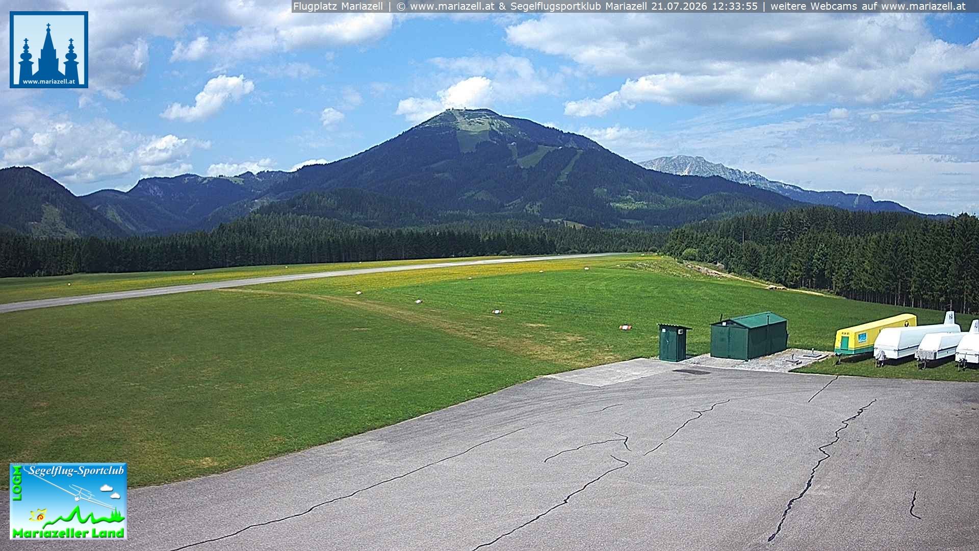 Archived image Webcam Airfield Mariazell - View to northwest